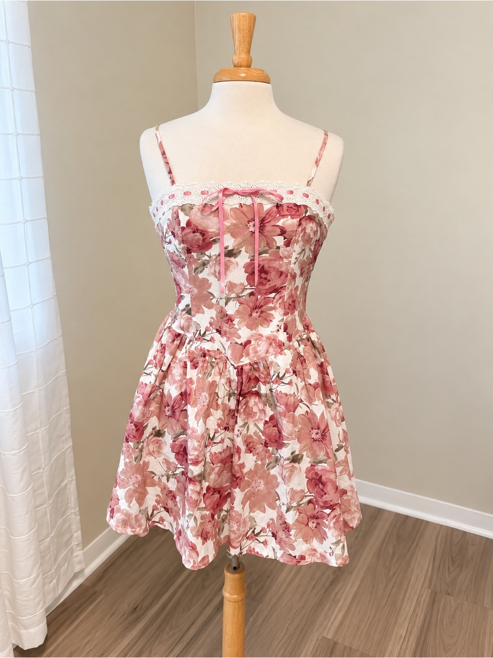 Altar’d State Floral Corset Mini Dress Size Small NWT